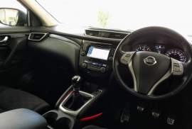 Nissan, Qashqai, 2016, Manual, Petrol