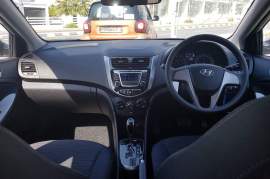 Hyundai, Accent, 2014, Αυτόματο, Βενζίνη