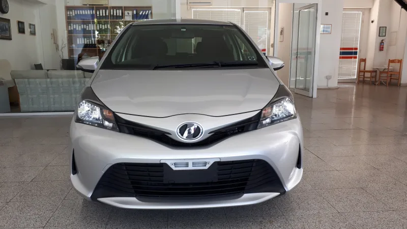 Toyota Yaris 2015