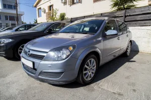 Opel Astra 2005