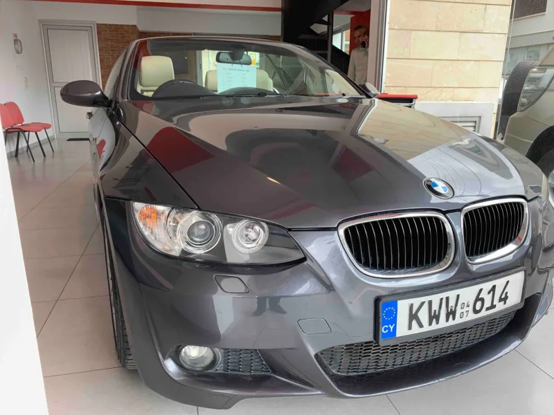 BMW Series 3 320I 2007
