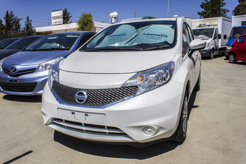 Nissan Note 2015