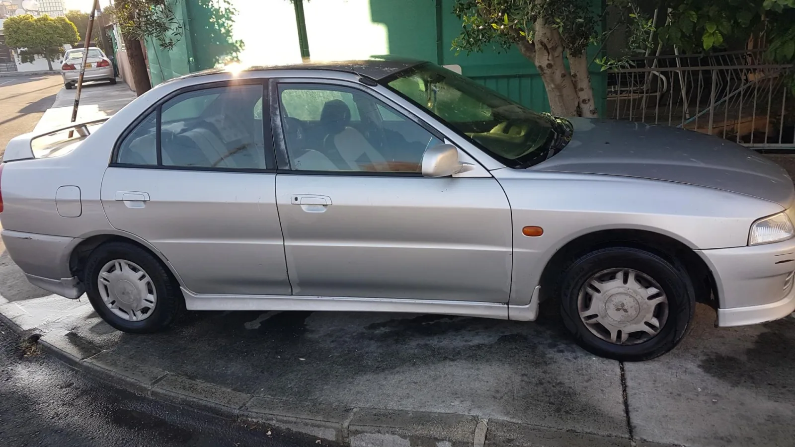 Mitsubishi Lancer 1999