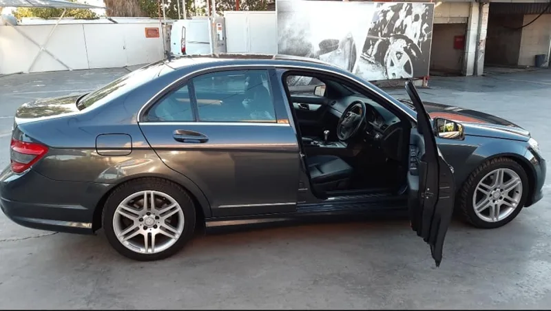 Mercedes-Benz C-Class C220 2009