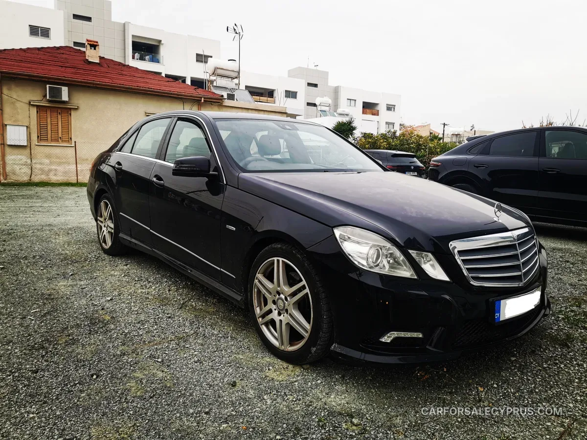 Mercedes-Benz E-Class 2011