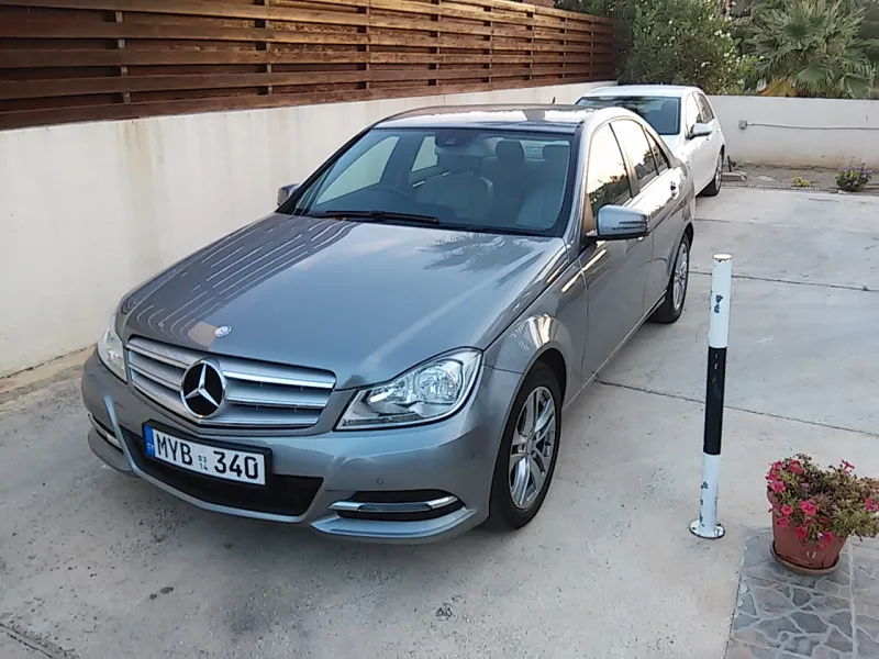 Mercedes-Benz C-Class C220 2014