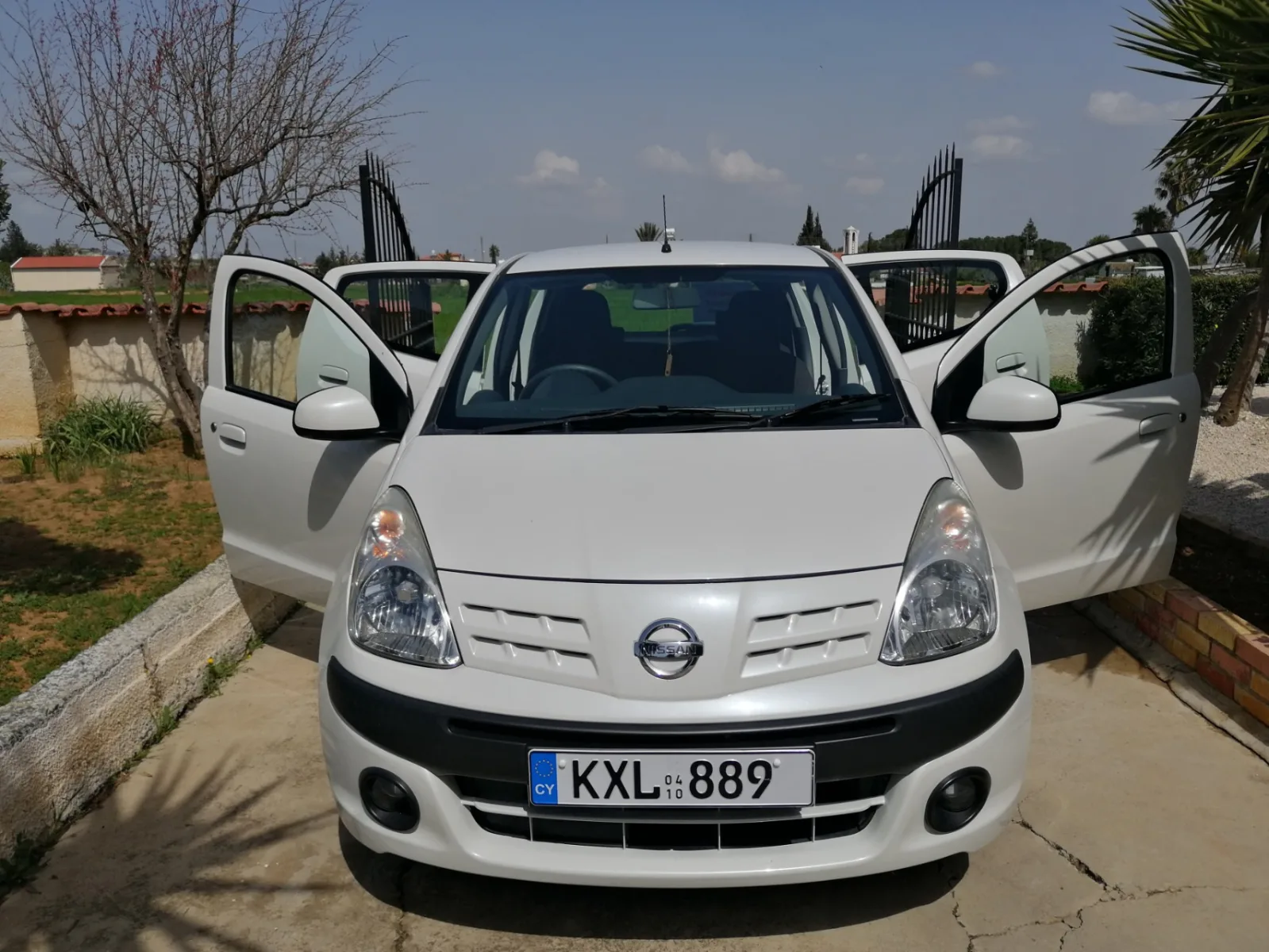 Nissan Pixo 2010