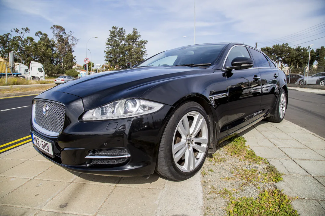 Jaguar XJ 2011