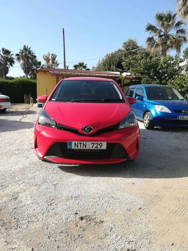 Toyota Yaris 2016